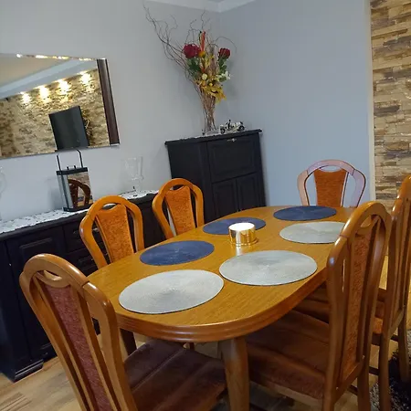 Dom W Jesionach Brajniki - Dzialka 1 Hektar 度假居