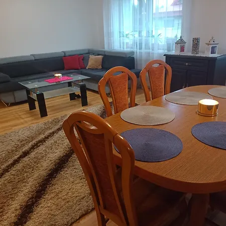 Dom W Jesionach Brajniki - Działka 1 Hektar