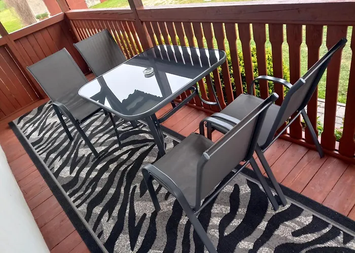 別荘 Dom W Jesionach Brajniki - Dzialka 1 Hektar Jedwabno